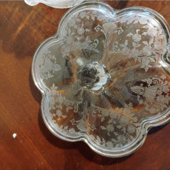 Vintage Duncan Miller Three Section Crystal Etched Candy Dish - Picture 4 of 12